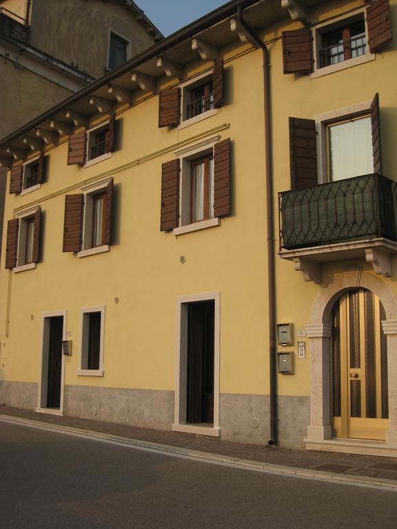 Appartamento Giallo Costermano Room photo