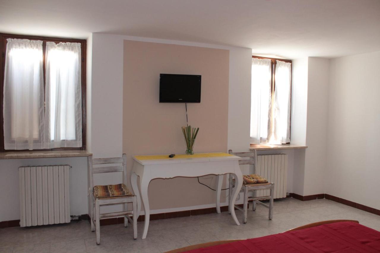 Appartamento Giallo Costermano Exterior photo